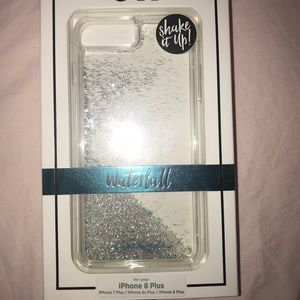 Casemate Clear/Silver Waterfall Case